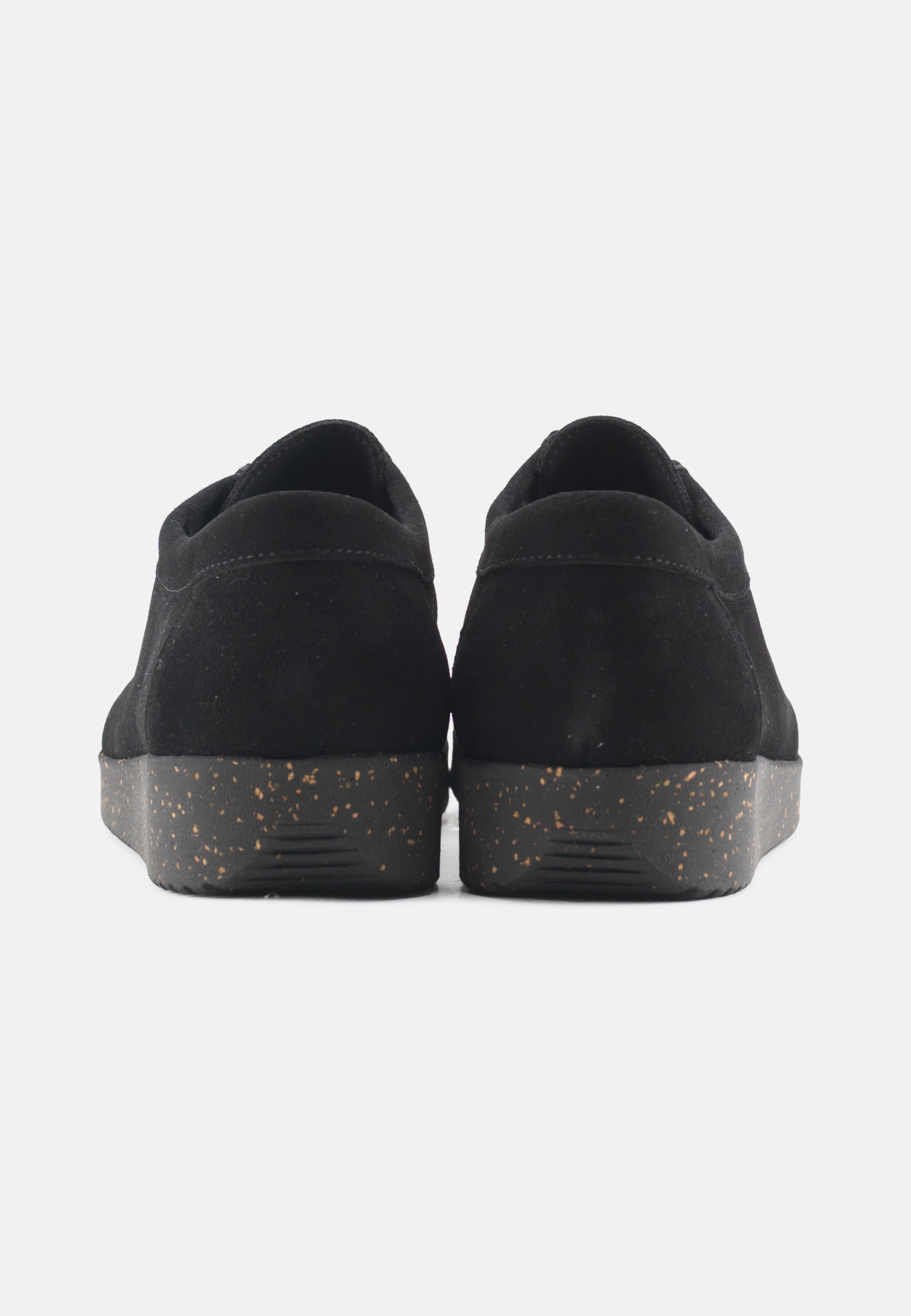 Nature Footwear Alba snøresko Suede læder farve Sort med naturgummisål