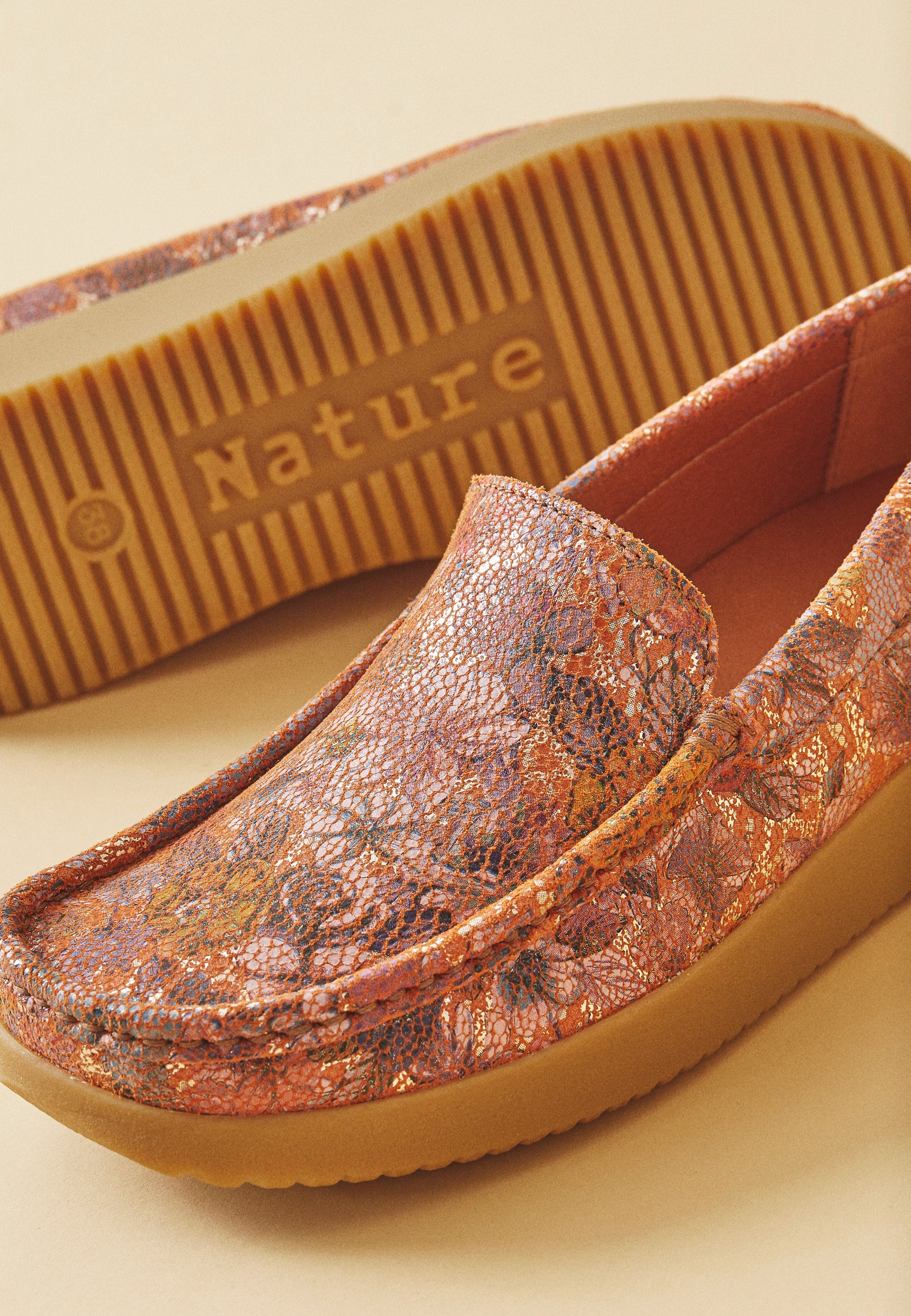 Nature Footwear Elin Loafer Metallic Print Slip on 301 Flower Print