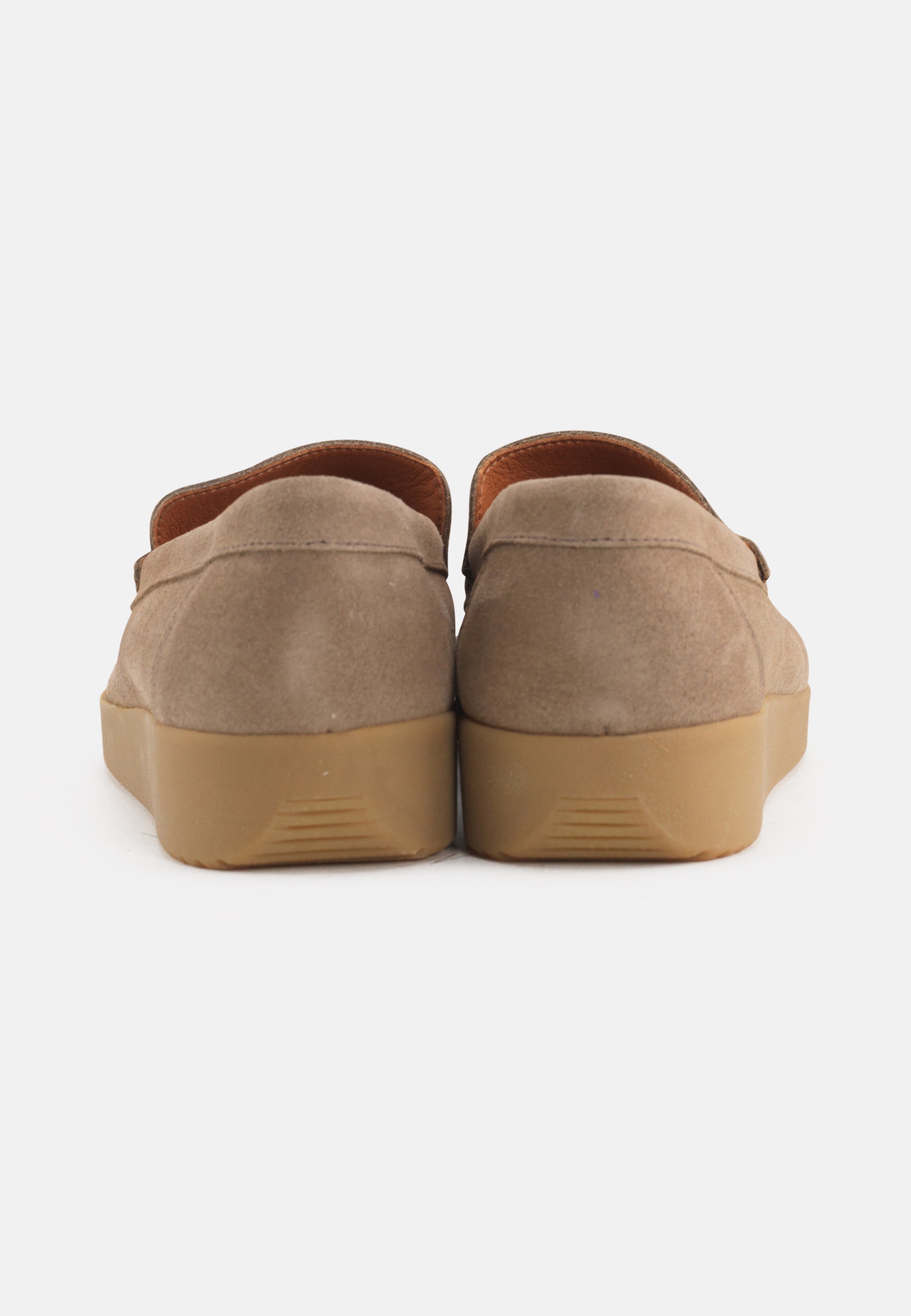Nature Footwear Elin Loafer Suede læder farve Moonrock med ydersål af naturgummi