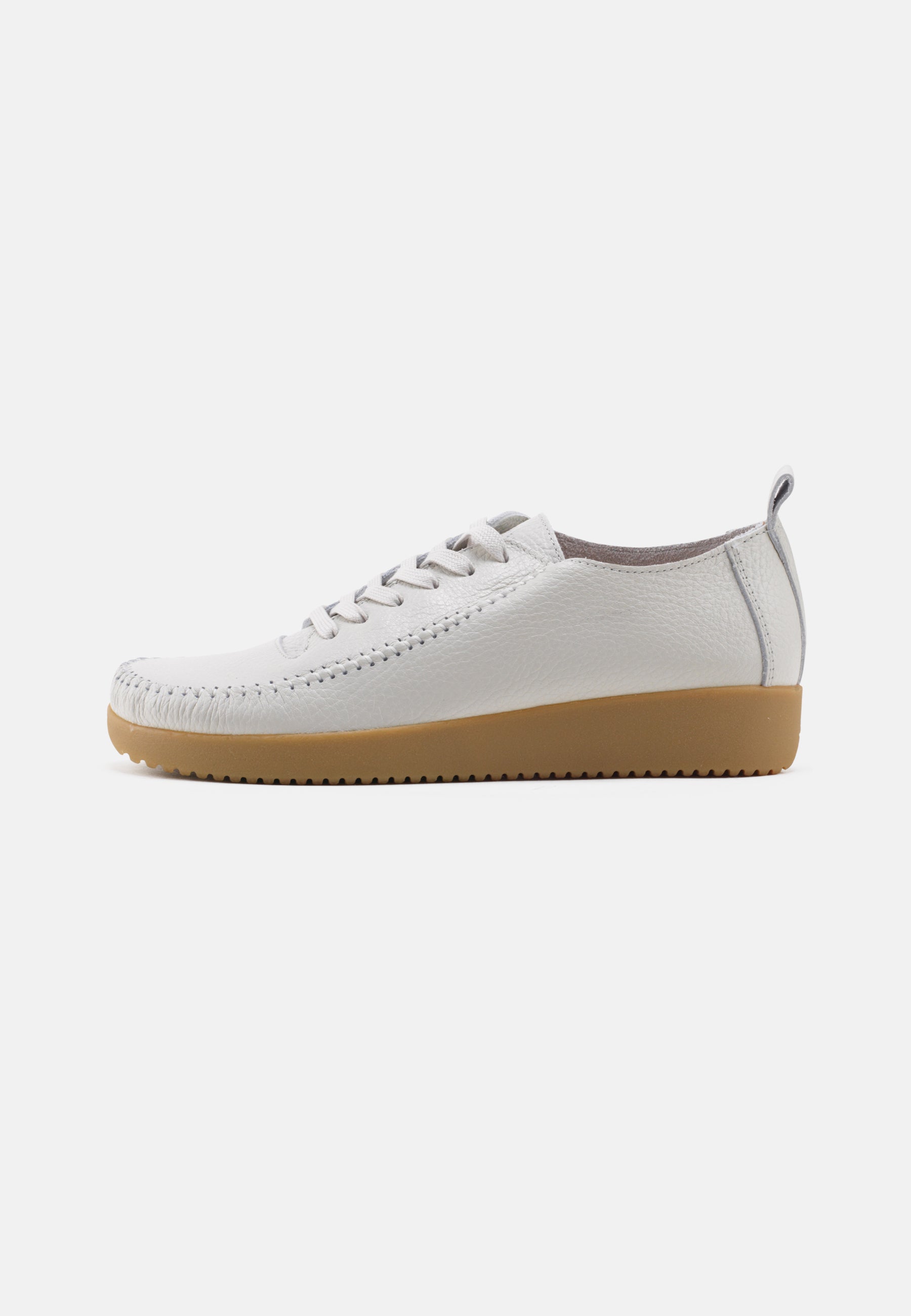 Nature Footwear Elly Snøresko Læder I farve Off White med ydersål af naturgummi