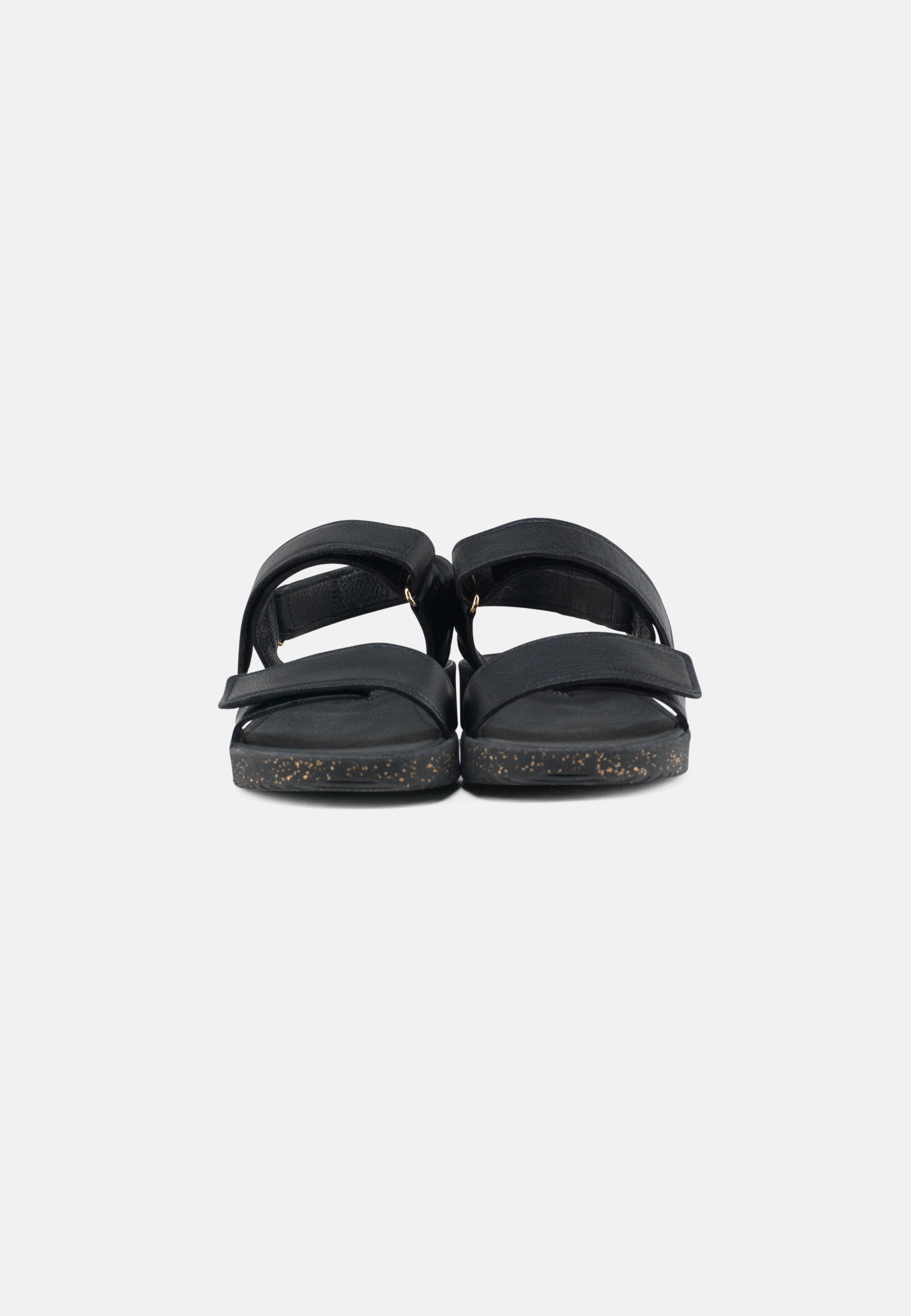 Nature Footwear Karen Sandal Læder farve sort med naturgummisål med korkrester