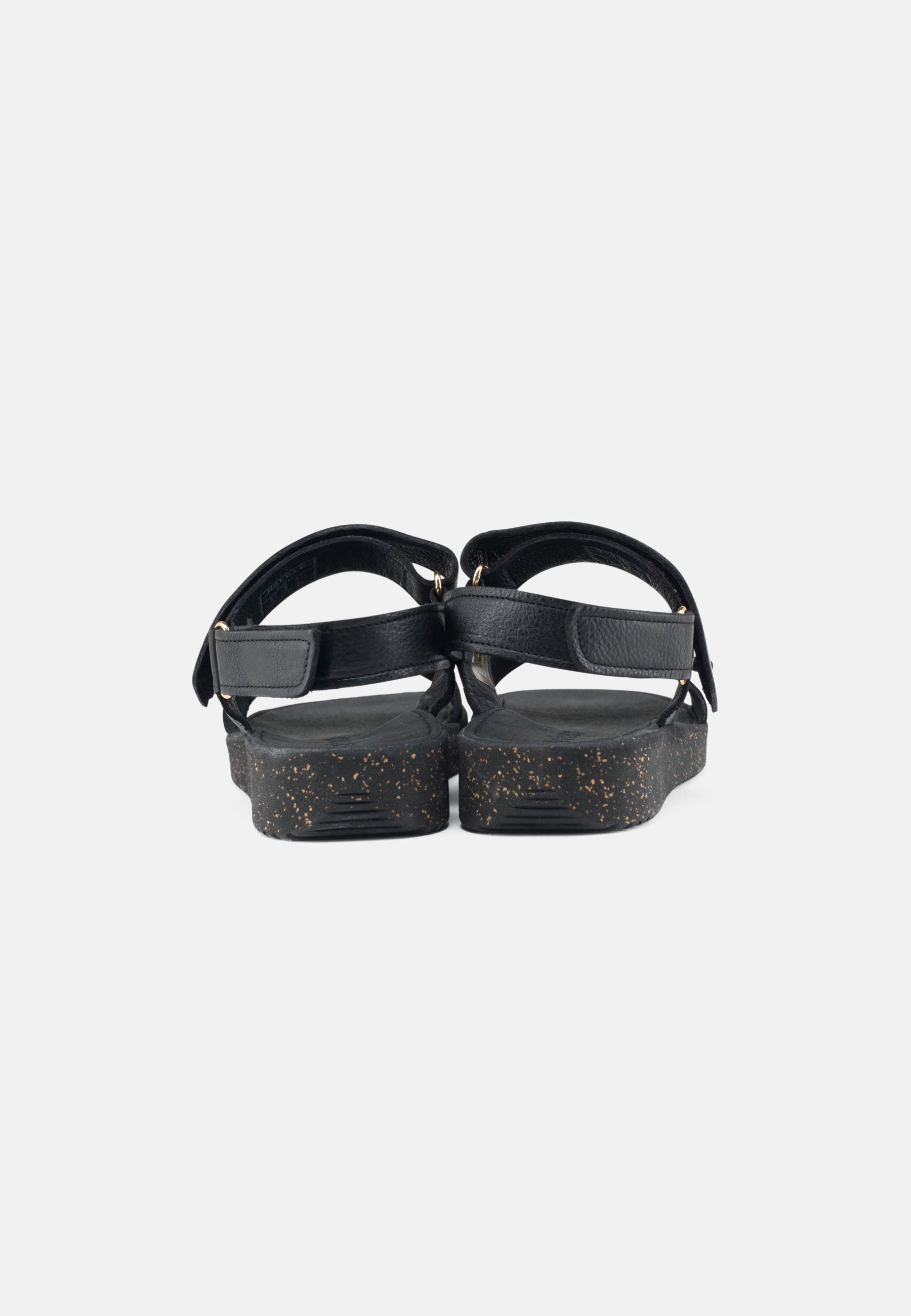 Nature Footwear Karen Sandal Læder farve sort med naturgummisål med korkrester