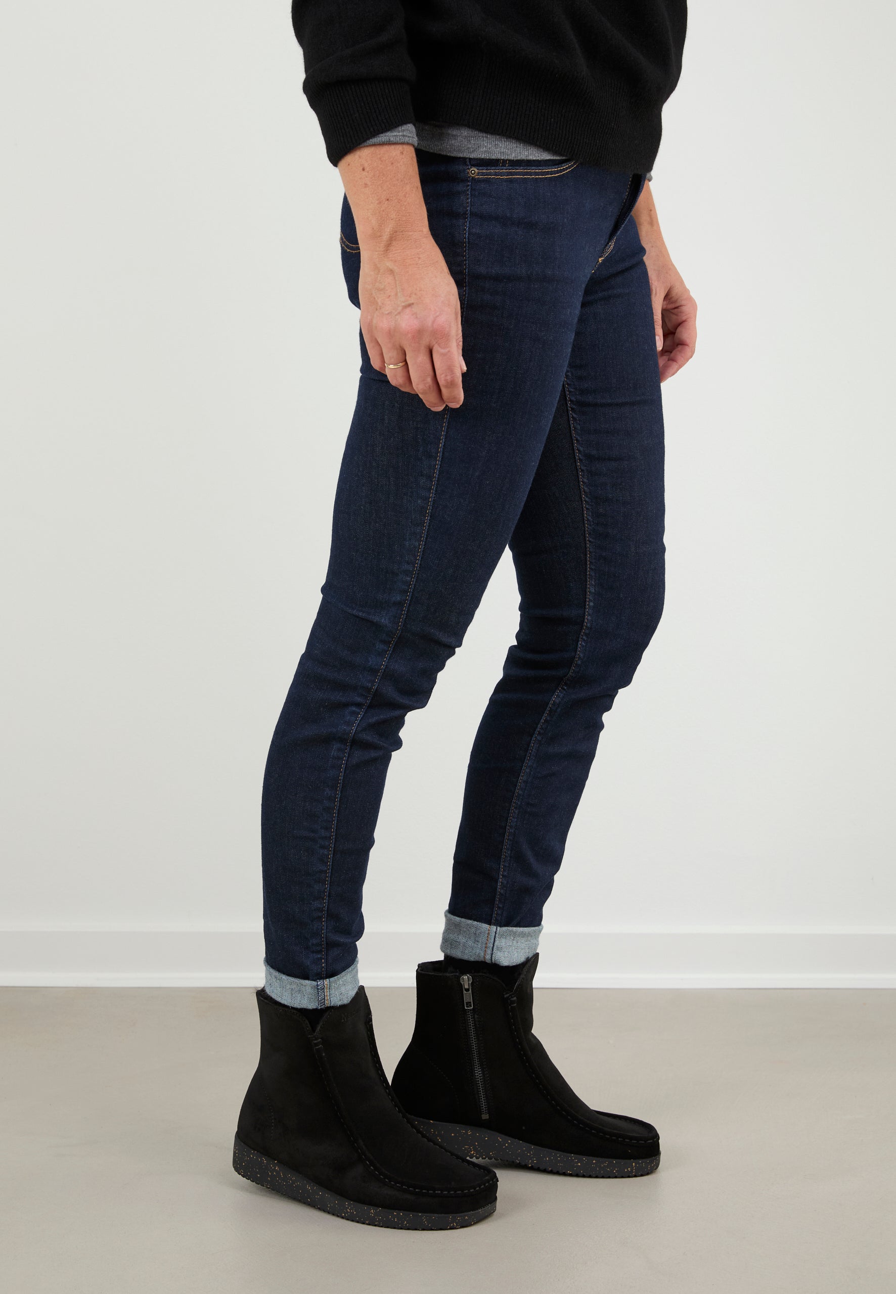 Nature Footwear Nanna Varmforet Støvle Suede Warm linned Boot 002 Black