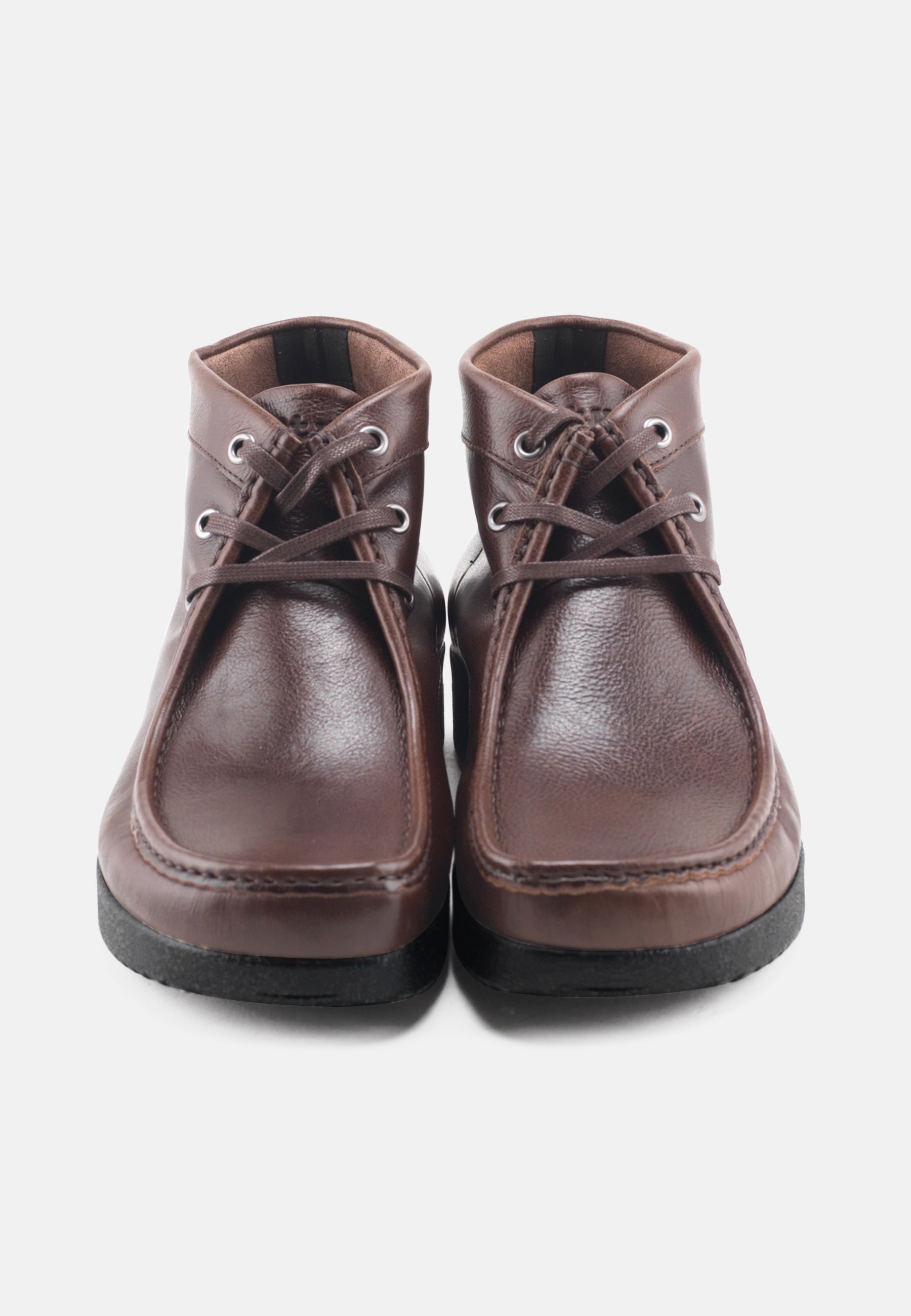 Nature Footwear Anton Snørestøvle Oil Suede Læder farve Coffee med sort sål i PU 
