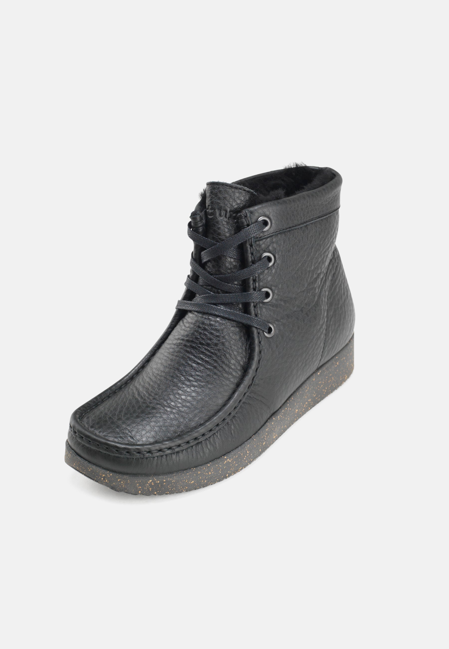 Nature Footwear Asta varmforet Snørestøvle Læder i farve Black med lammeskindsfor og ydersål af naturgummi med korkrester