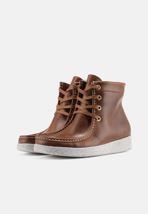 Nature Footwear Asta varmforet Snørestøvle Læder i farve Tobacco med lammeskindsfor og ydersål af naturgummi med korkrester