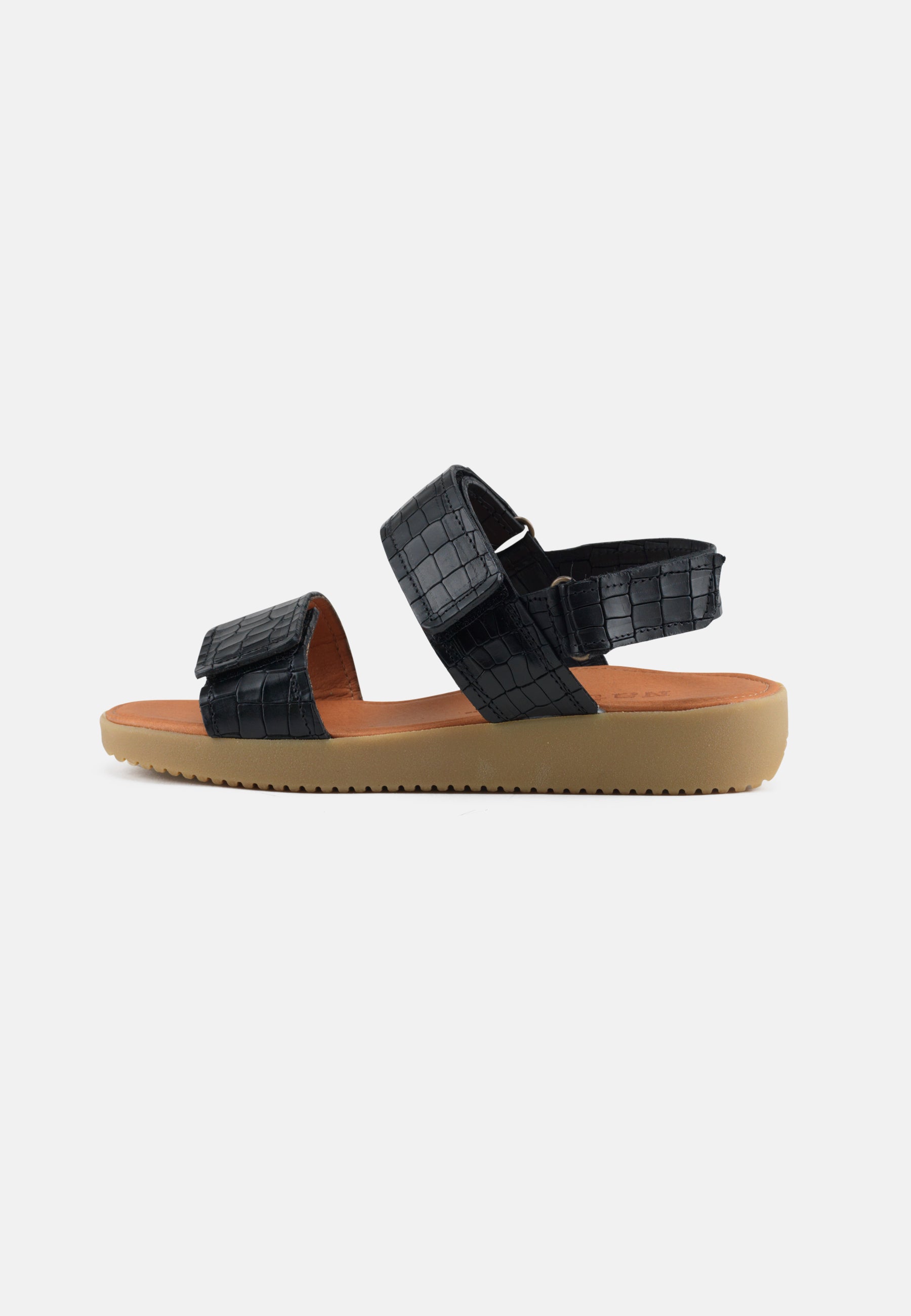 Nature Footwear Karen Sandal Læder med Crocoprint i farve Black med naturgummisål