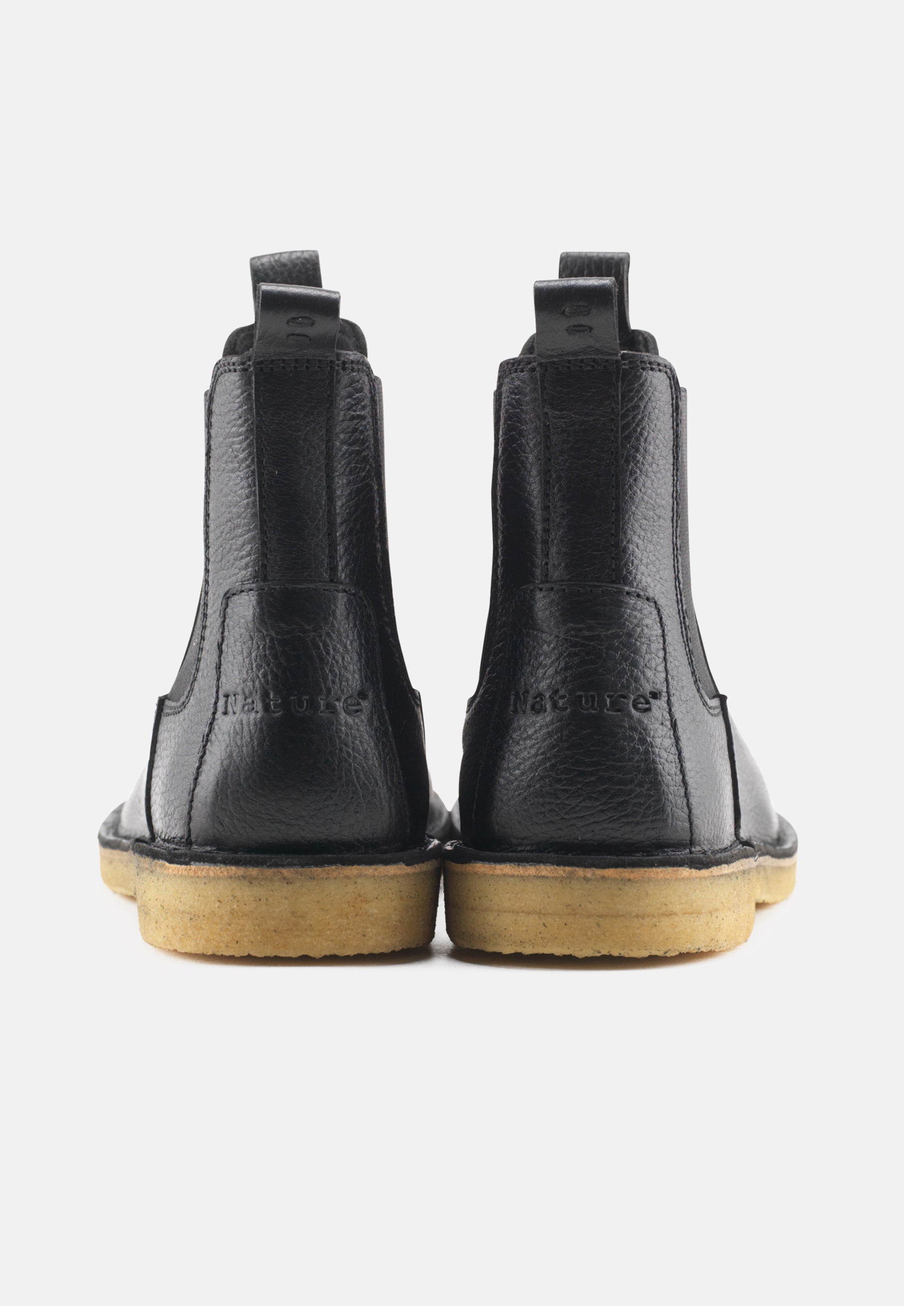 Nature Footwear Laura Støvle med elastik i siderne Læder farve Black med ydersål af ægte rågummi