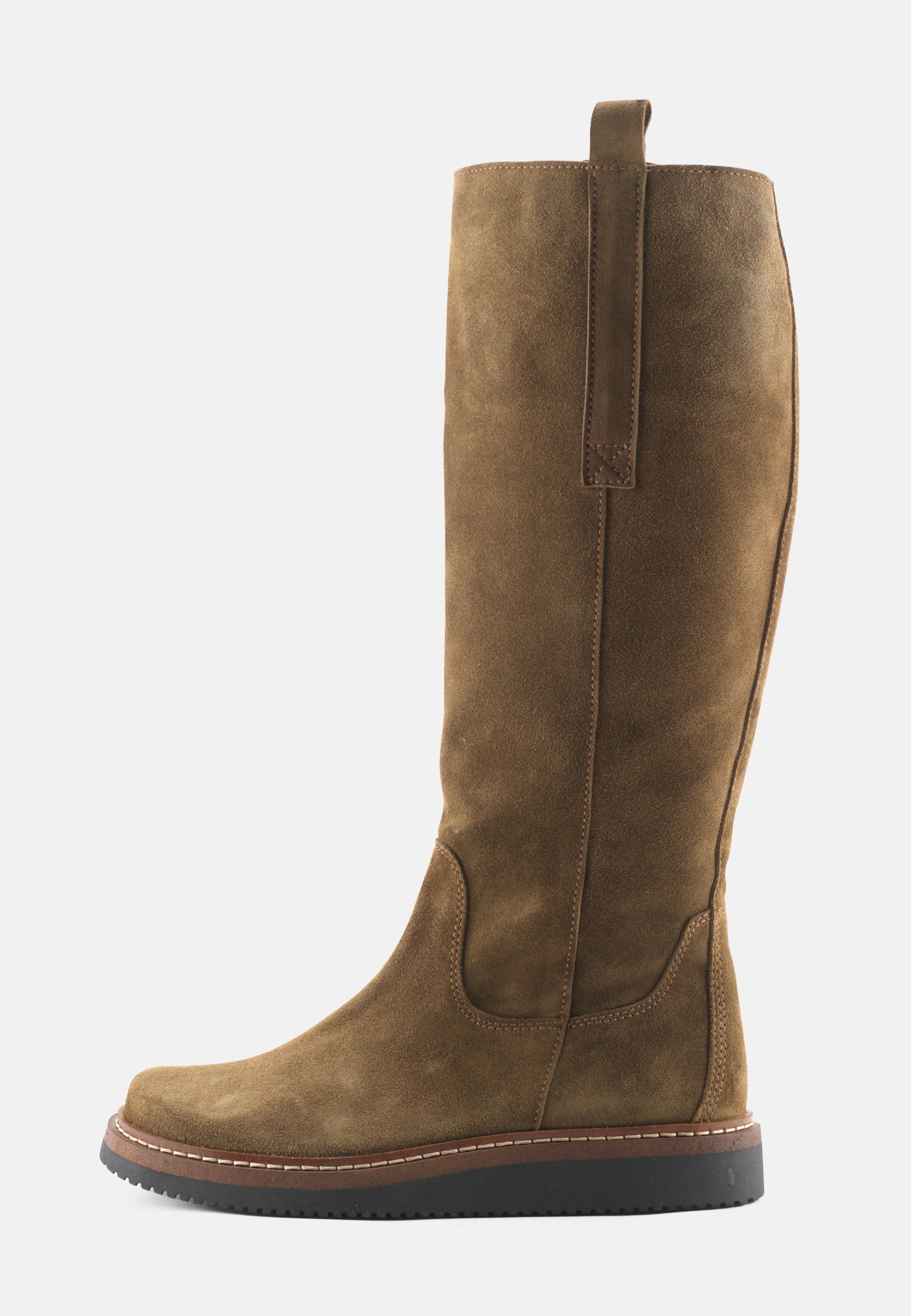 Nature Footwear Liv langskaftet støvle Suede Læder farve Olive med lynlås på indersiden. 