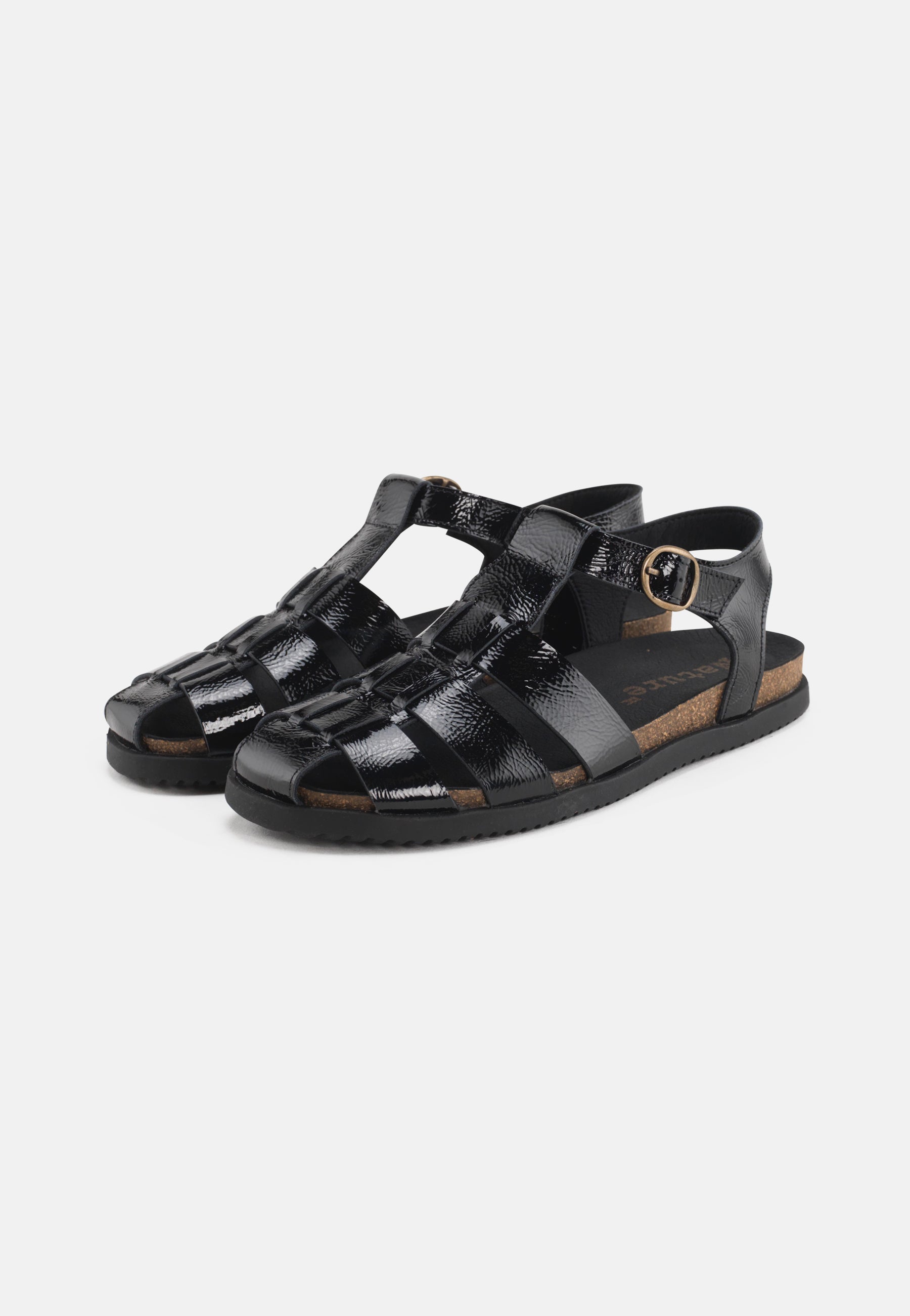 Nature Footwear Malene Fisherman Sandal Lak læder farve Black med kork fodseng og ydersål af naturgummi 