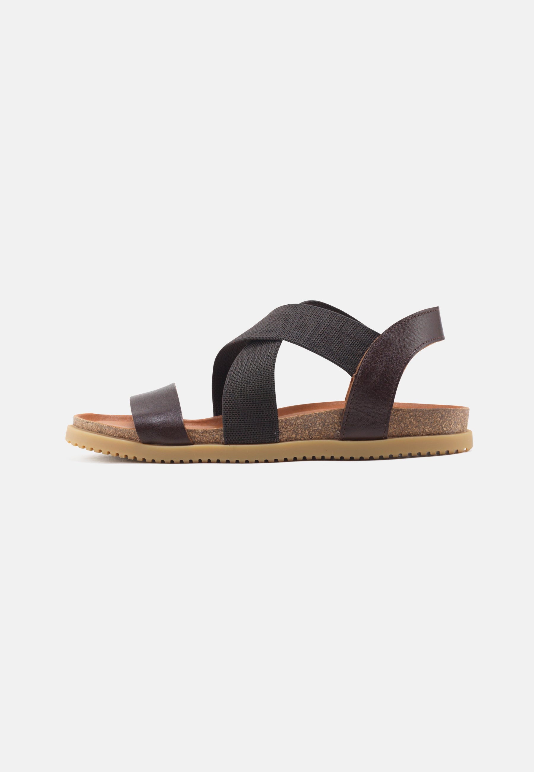 Nature Footwear Mona Sandal Læder med krydsende elastikker farve Coffee med fodseng af kork og ydersål af naturgummi